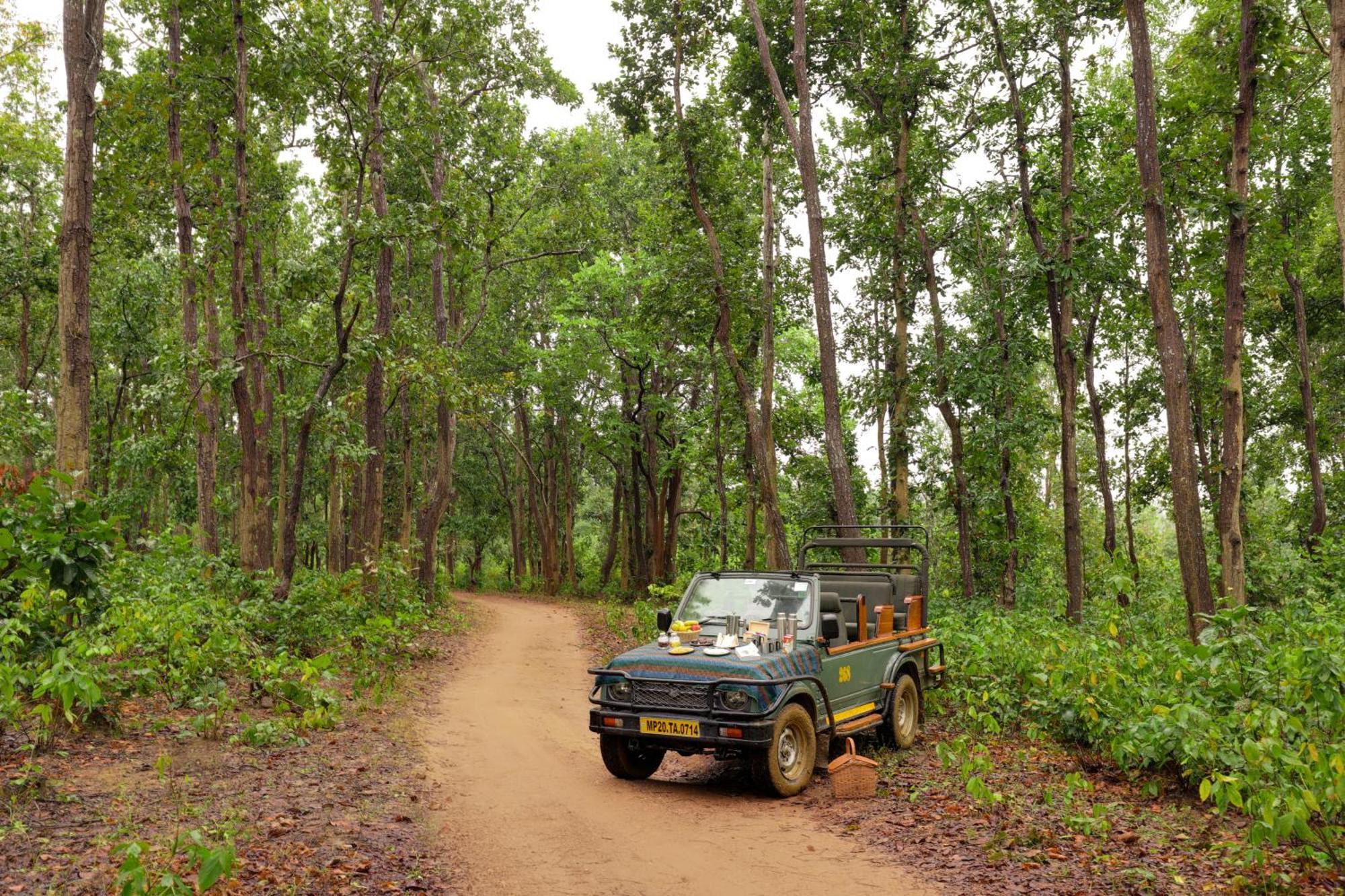 Lemon Tree Wildlife Resort, Kānha エクステリア 写真