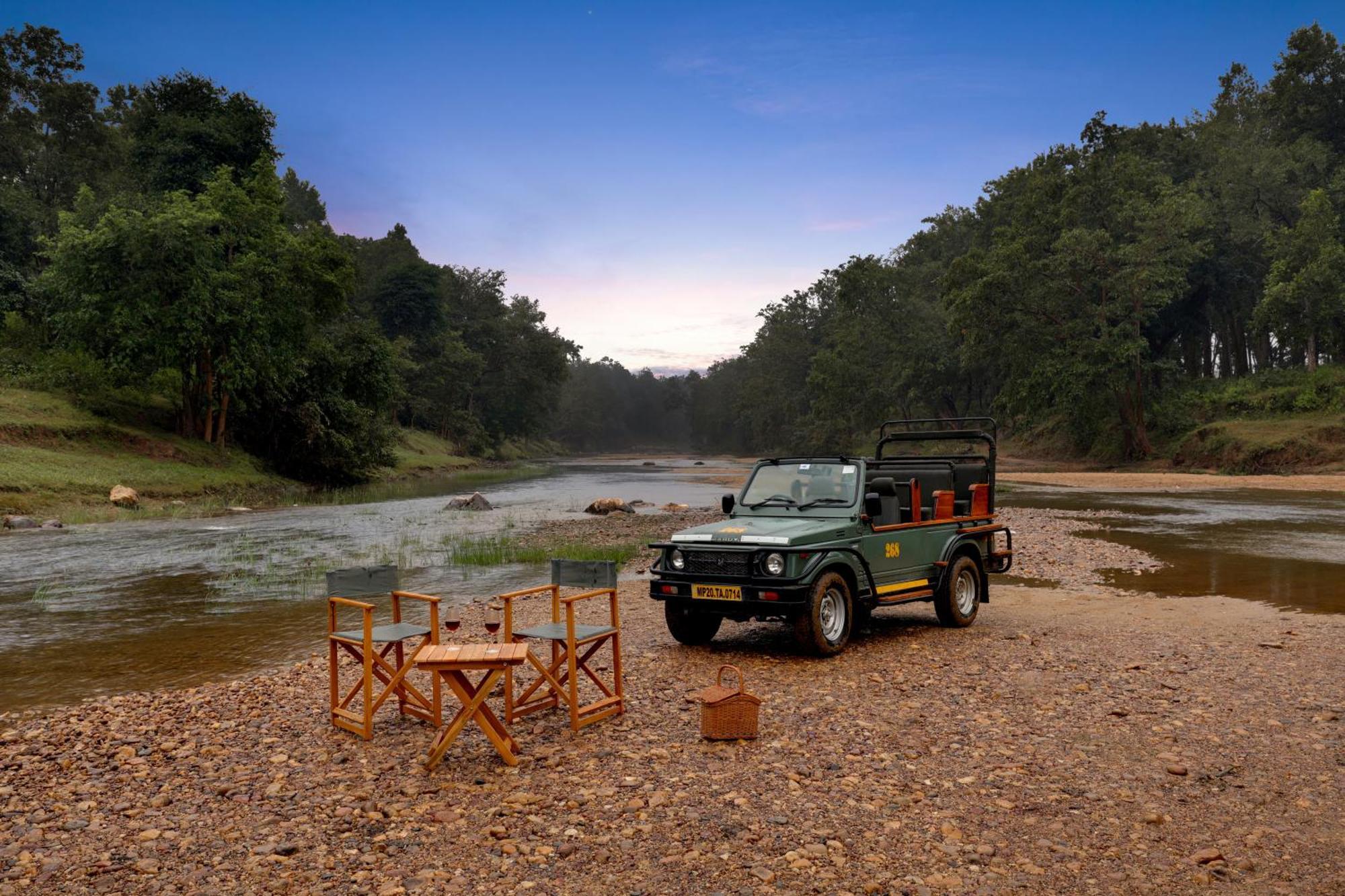 Lemon Tree Wildlife Resort, Kānha エクステリア 写真